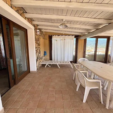 Attico Noto Διαμέρισμα Villasimius